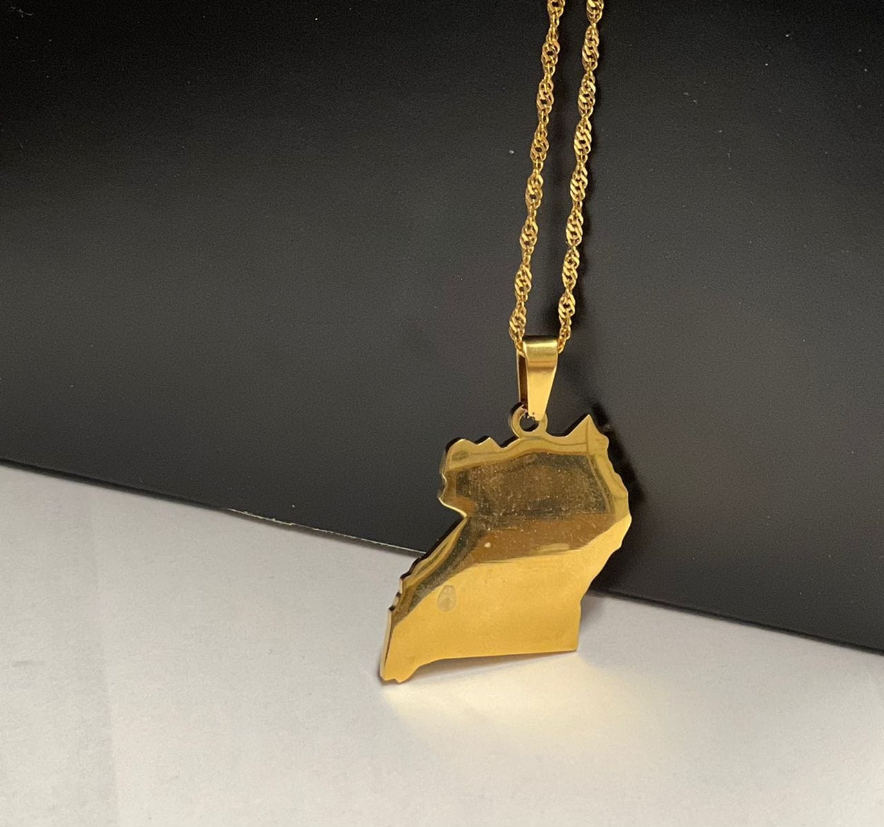 Veryldesigns Necklace Solid Uganda Map Necklace