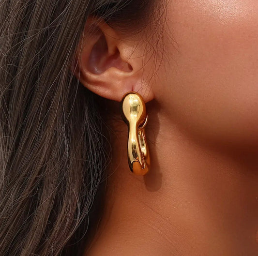 Veryldesigns Kyetu Hoop Earrings