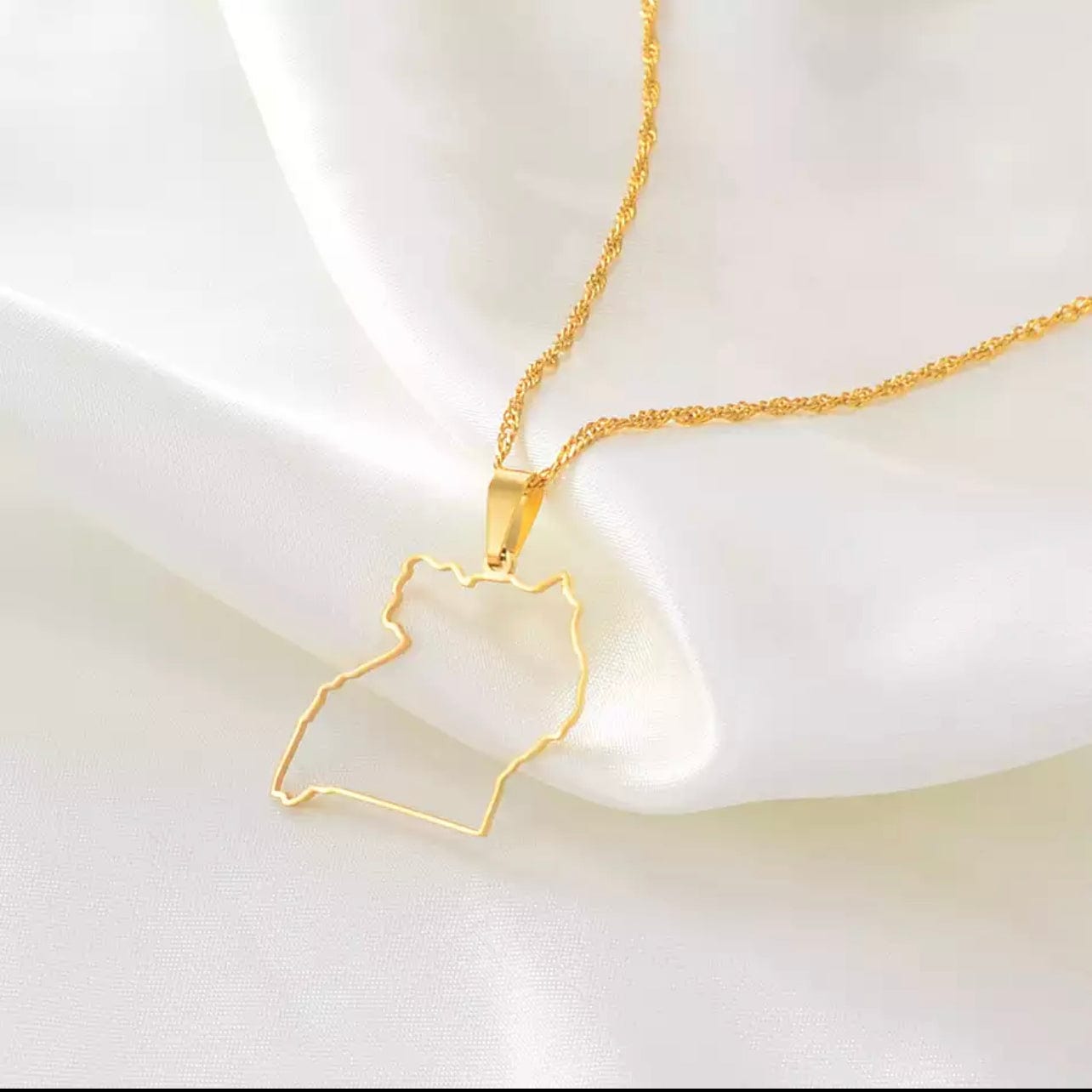 Veryldesigns Necklace Uganda Map Outline Necklace