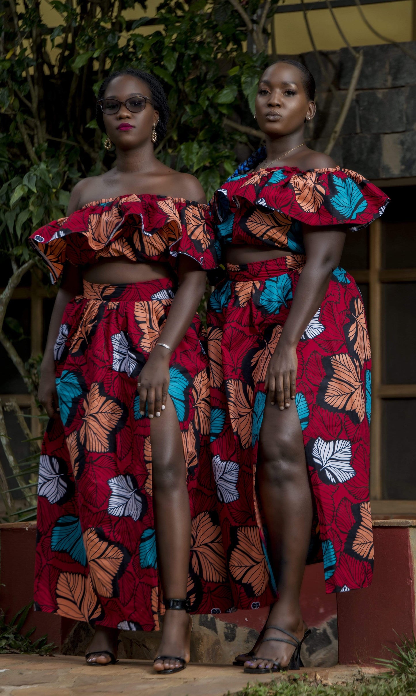 Veryldesigns Skirt Kyomu Off-Shoulder Crop Top